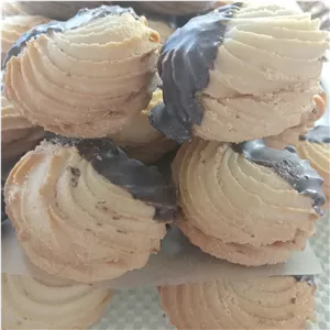 نون برنجی وانیلی 