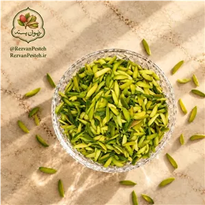 خلال پسته دامغان 