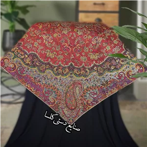 سفره رومیزی ترمه هشت رنگ  زمینه قرمز  انار ی شب یلدا رو میز ی سنتی مربع پارچه طرح فرش 