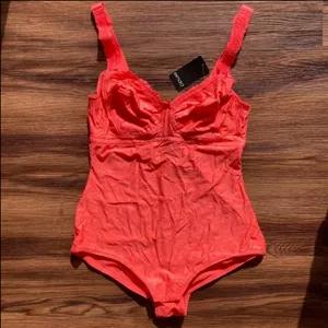 بادی زنانه اسمارا سایز 85D کد 199