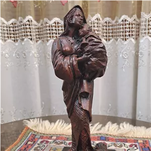 مجسمه مادر(ارسال به صورت پس کرایه)