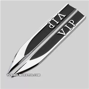 آرم استیل روی گلگیر VIP برند MONSTER ( پس کرایه )