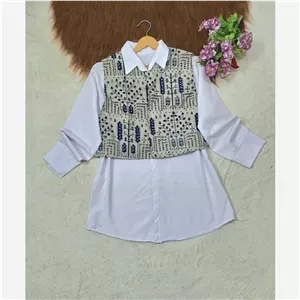 جلیقه زنانه فرحناز جنس گلیمی گرم بالا فری سایز رنگ قرمز و آبی