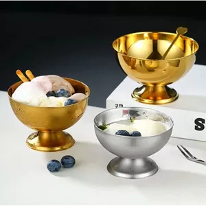 بستنی خوری طلایی در سه سایز
