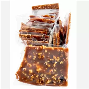 آبنبات شیر گردویی 