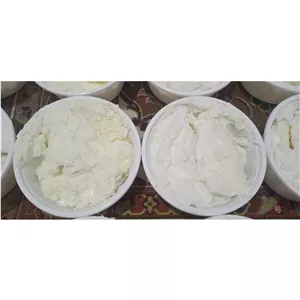 سرشیر گاومیش پر چرب بدون کز 