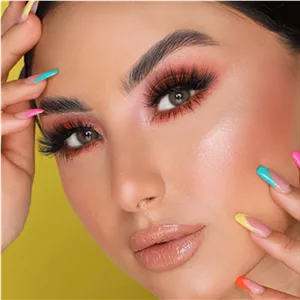 لنز هیپنوس استار گرین سبز عسلی