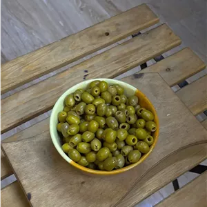 زیتون شور بی هسته