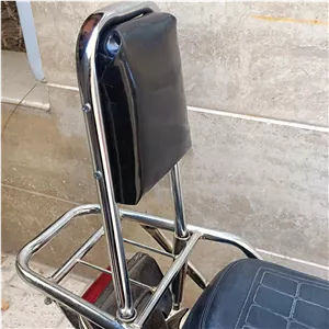 ترکبند با تکیه گاه موتور سیکلت هوندا 