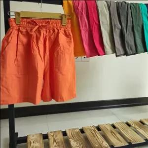 شورتک لینن2جیب سایز36تا44 در11رنگ قد45سانت کد 1009