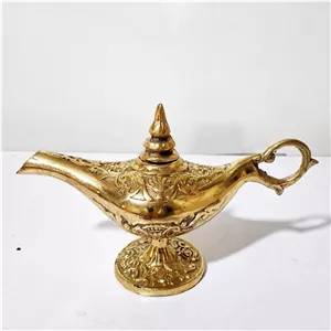 چراغ جادو برنجی چراغ پی سوز برنزی تمام قلم دست تزیینی دکوری بسیار زیبا و قابل استفاده قابل شستشو بدون تغییر رنگ کلکسیونی