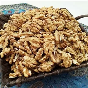 مغز گردوی سفید پر چرب درجه یک تویسرکان دستچین شده  3000 گرم