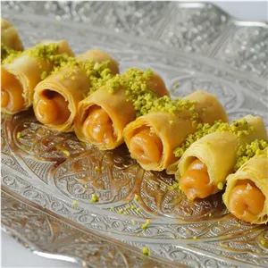 حلوا باقلوایی  با حلوا شیر عربی و خمیر باقلوا