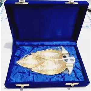 ظرف برنجی برگی قلم زنی با جعبه فابریک  