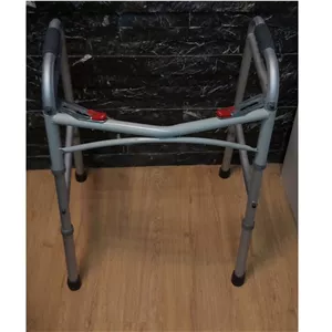 واکر تاشو ساده بدون چرخ آلومینیومی با قابلیت تنظیم ارتفاع