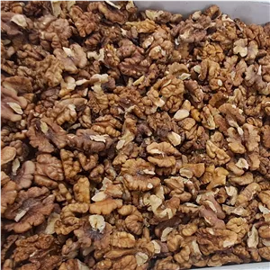 مغز گردوی صبحانه تویسرکان یک کیلویی 