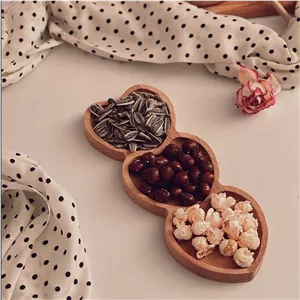 اردو خوری سه قلب بامبو  