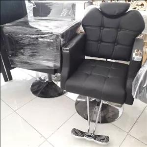 صندلی اصلاح میکاپ گلایل (پس کرایه)