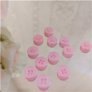 دکمه لباس کوچک صورتی بسته 6 عددی