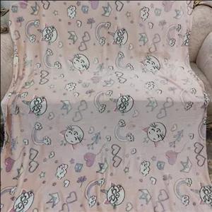 پتو شبرنگ شب نما یکنفره شبتاب طرح گربه یک نفره مسافرتی ژله ای شبنما