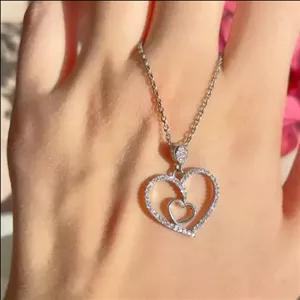 مدال دخترانه جواهر تمام نقره مدل قلب در قلب (پس کرایه) 