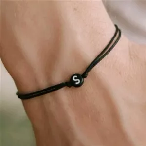 دستبند حروف بافت کشویی منجوق مشکی 3 عدد