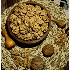 مغز گردو سوپر ممتاز تویسرکان روز شکن(900گرم)