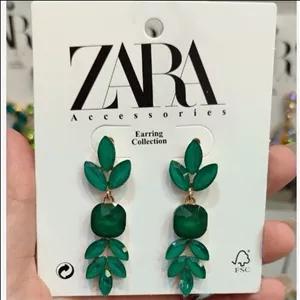 گوشواره زنانه ،گوشواره فشن طرح ZARA،گوشواره کریسالی مجلسی،گوشواره زارا فول نگین،گوشواره سبز جواهری کد 48