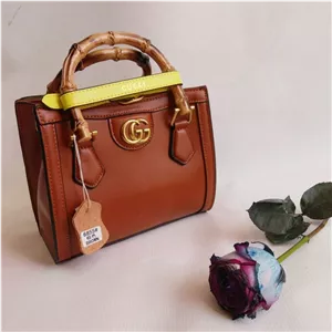 کیف دسته چوبی Gucci 