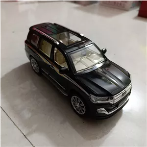 ماکت فلزی پرادو .