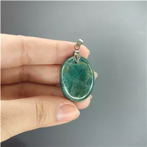مدال سنگ آپاتیت درجه یک 