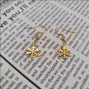 گوشواره برف