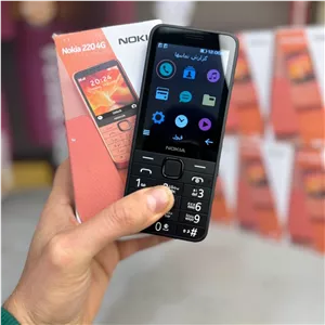 نوکیا 220جدید نمایشگر بزرگ با باتری قوی 