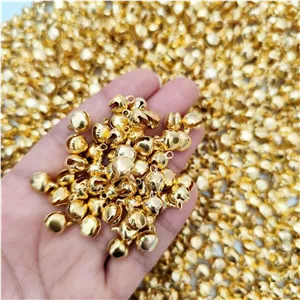 زنگوله چاکدار طلایی 8میل(بسته 100 گرمی)حدود 350 عدد