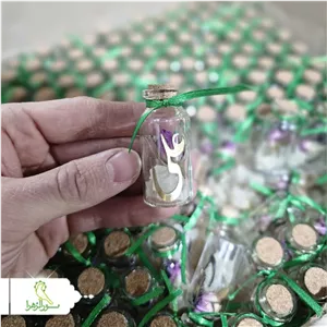 گیفت شیشه ای نبات حضرت علی(ع) 200 عددی