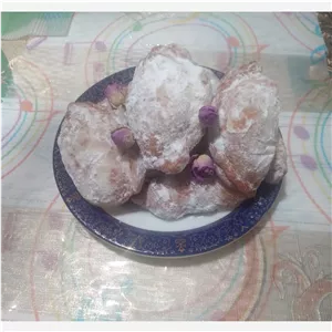 قطاب خانگی با مغزی گردو و بادام