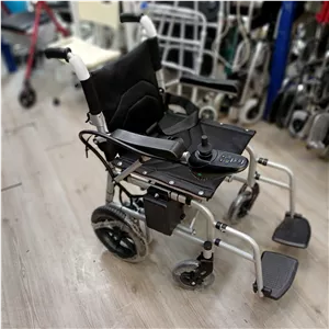 ویلچر برقی چرخ کوچک 110 a (پس کرایه)