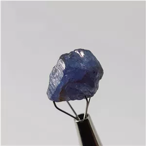 راف کریستالی سنگ تانزانیت (تانزانایت) معدنی تانزانیا
