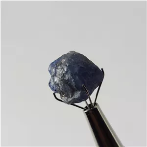 راف کریستالی سنگ تانزانیت (تانزانایت) معدنی تانزانیا 