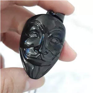 گردنبند نقاب 