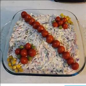 سالادماکارونی خانگی کیلویی(پس کرایه و هزینه ارسال در مقصد)