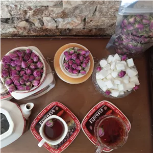 غنچه گل محمدی خشک وزن 100گرم 