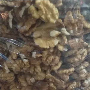 مغز گردو روغنی و عالی طعم بسیار خوشمزه و محصول امسال از باغات خلخال 