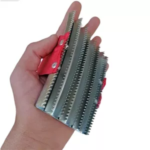 قشو اسب فلزی