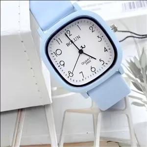 ساعت مچی دخترانه بولن آبی بند سیلیکونی