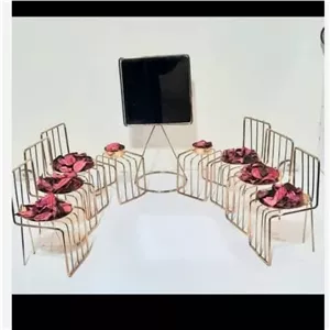 هفت سین فلزی مدل صندلی طلایی رنگ ثابت