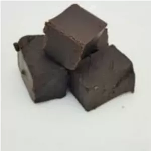 قره قروت تمشکی یاقاراتمشکی محلی خوشمزه چهارگل چهارمحال وبختیاری 250گرمی
