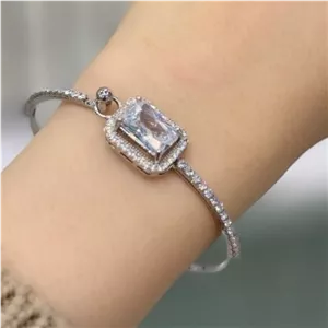 دستبند النگویی و بنگل زنانه طرح جواهری طرح نگین مستطیل تنوع طرح رنگ ثابت کد gy