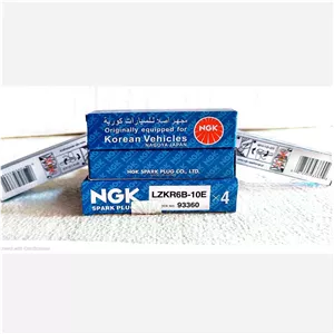 شمع NGK  یورو 4 زغالی جعبه آبی LZKR6B-10E کد 93360(بسته 4 عددی )