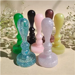 دسته مهر ژلاتینی رنگی از جنس رزین سایز 3 سانت بسیار محکم